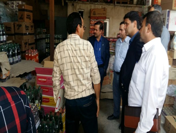 با گرانفروشی ها برخورد و به فرمانداری گزارش شود + تصاویر