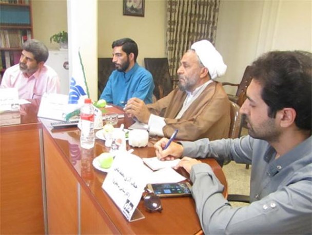 هیئت هایی که ثقلین را دو تکه کرده اند!/هیئت ها حتی در محرم، برنامه ای برای خودسازی ارائه نمی دهند
