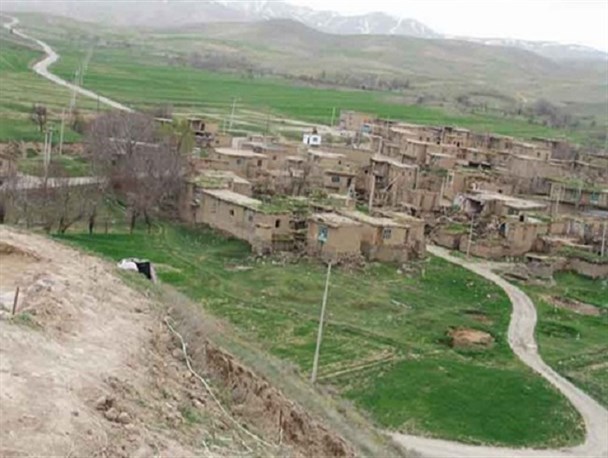 آب بهداشتی سالم و راه مواصلاتی عمده ترین مشکل روستائیان/ طرح هادی روستاها نیاز به بازنگری دارد