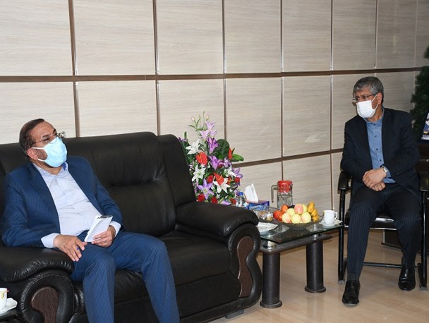 نماینده بویراحمد از مرکز کنترل ترافیک یاسوج بازدید کرد/ تشریح پروژه های بزرگ شهری توسط شهردار