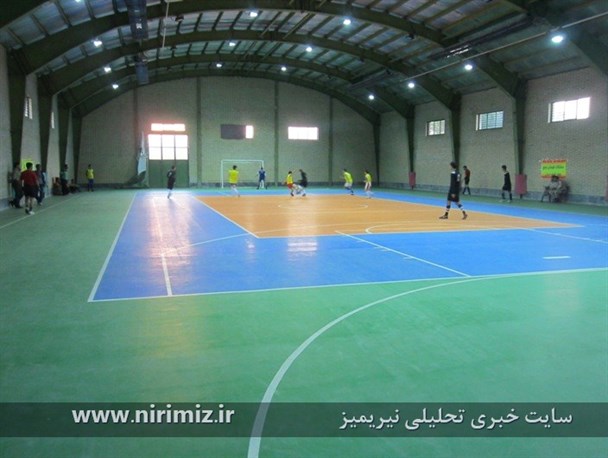آغاز مسابقات فوتسال جام جوانه های صالحین نیر+تصاویر