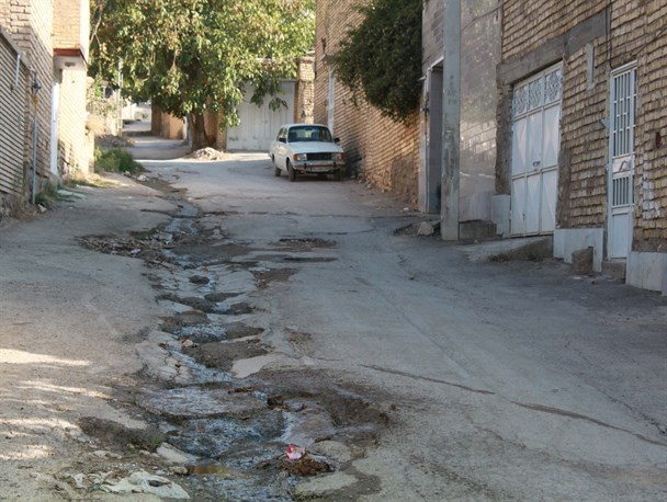 خیابان های زخمی زیر پای شهروندان بروجردی