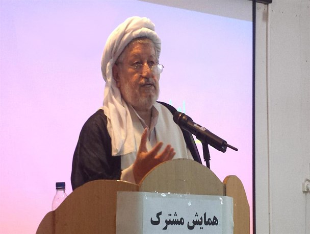 همایش ائمه جمعه و جماعات شهرستان پاوه برگزار شد