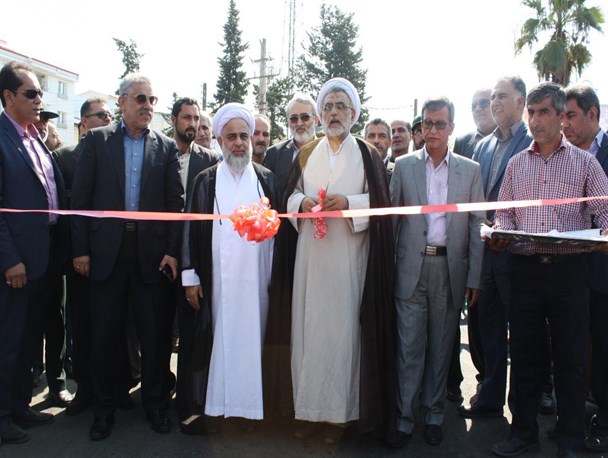 بهره برداری از پروژه آسفالت شهری املش با حضور معاون قرآن و عترت وزارت ارشاد +تصاویر