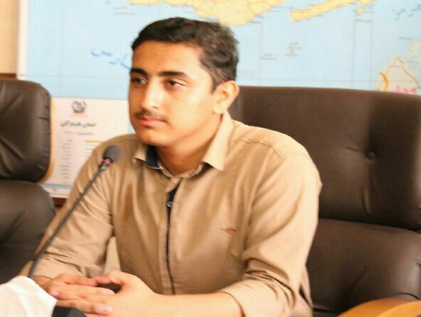جدا سازى سازمان انقلابى بسیج از پیکره آموزش و پرورش فرآیند کادر سازى  نظام را مختل مى کند