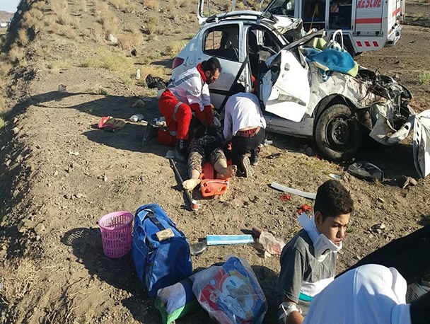 یک کشته و 4 مجروح حاصل واژگونی خودرو در میامی+تصاویر