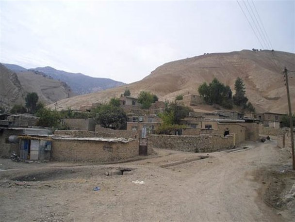 آب،گاز،برق ممنوع/ 105 خانوار در محاصره سد سیکان+تصاویر
