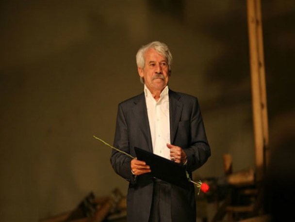 بدرقه داوود رشیدی به خانه ابدی/ازدحام مردم قبل از آغاز مراسم تشییع