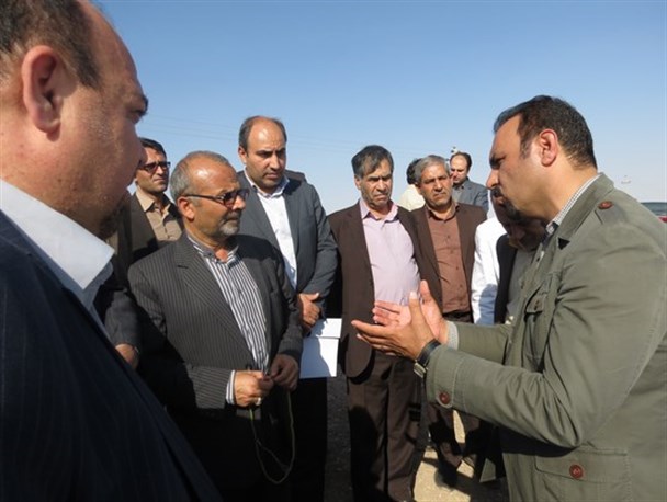 بازدید استاندار مرکزی از صنایع شهرستان زرندیه+تصاویر