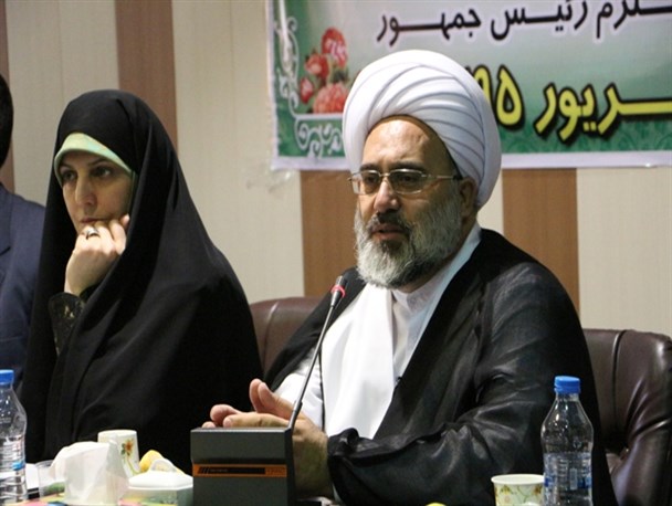 همراهی مسئولان با مولاوردی به دلیل مسئولیت حقوقی وی هست نه بازی های سیاسی/ به اسم حقوق زنان به دنبال ولنگاری فرهنگی هستند