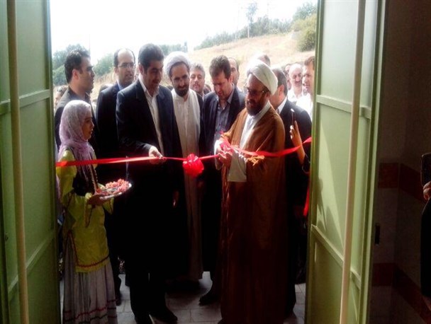 سالن ورزشی روستای جوبن رودبار به بهره برداری رسید+ تصاویر