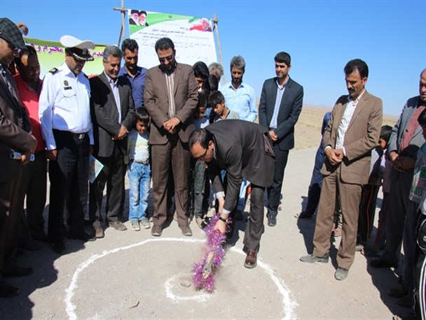 بهره برداری و کلنگ زنی 5پروژه با اعتباری بالغ بر157میلیاردریال در شهرستان قاینات