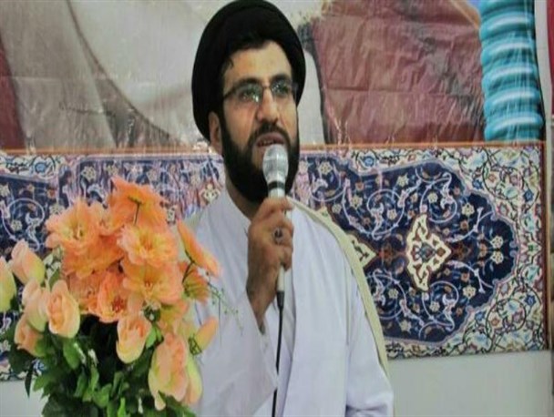 گلایه یکی از روحانیون از سیاسی کاری و طایفه گرایی درلنده برای برخی مسائل/مسئولان در فضای حقیقی پیگیر مشکلات مردم باشند