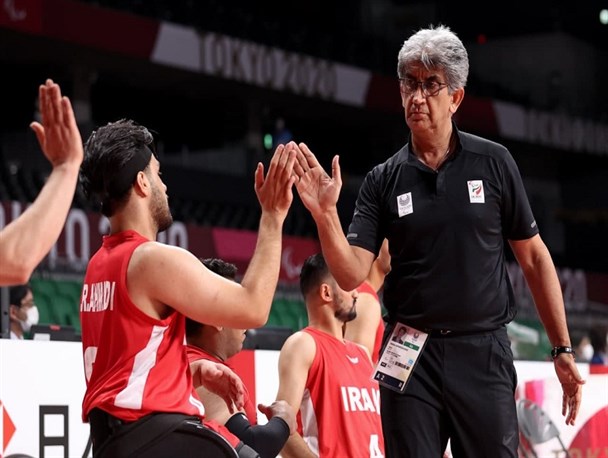 آقاکوچکی: بازی به بازی بهتر شدیم/ استرس بازیکنان جوان باعث از دست رفتن امتیازات شد