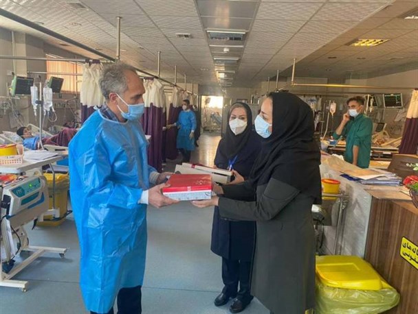 ۳۰۰ میلیون ریال به حوزه سلامت میاندوآب کمک شد