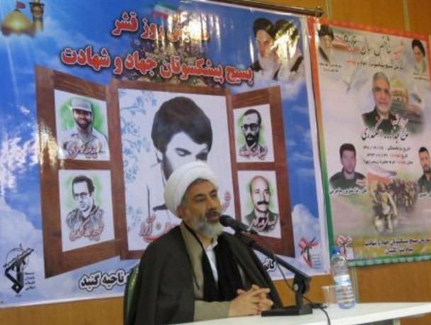 تحریف دین، امام حسین(ع) را شهید کرد