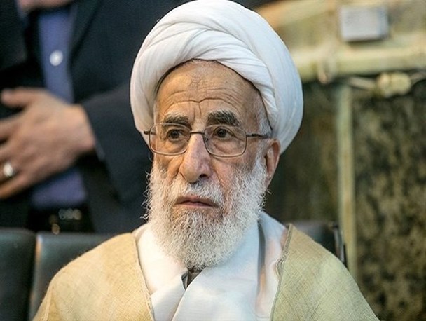 اربعین حسینی سرآغاز حرکت پربرکتی است