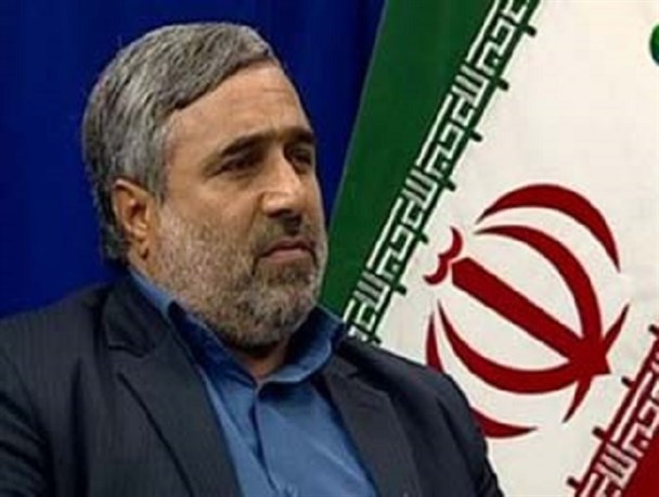 «تحریف» ارزش را ضد ارزش می‌سازد/ نگذاریم دفاع مقدس تحریف شود