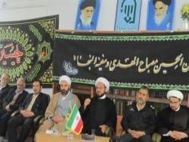 امام حسین (ع) با نثار جان خویش به دین اسلام آبرو و اعتبار بخشیدند