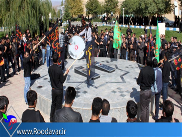 معرفت به ائمه سبب ساز سعادت دنیوی و اخروی انسان ها/مراسم عزاداری دانشجویان در تویسرکان