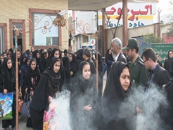 اعزام اولین کاروان راهیان نور دانش آموزی مینودشت + تصاویر