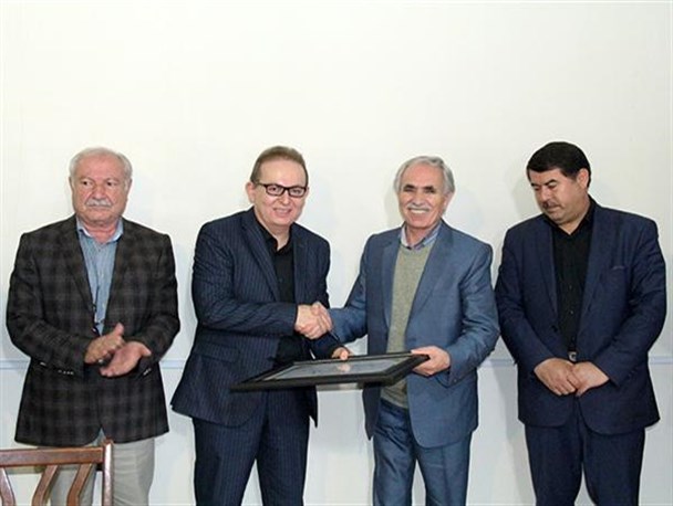 پزشک جوان خیّر، بیش از 5هزار متر زمین در نقده اهداء کرد