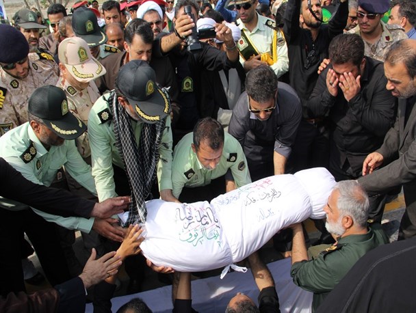 تدفین پیکر پاک شهید گمنام در ستاد کل فرماندهی نیروی انتظامی
