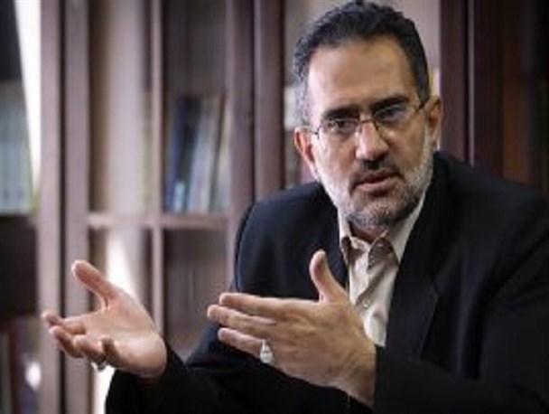 دولت در حوزه فرهنگ حتی نتوانست رضایت اصلاح طلبان را جلب کند/ بهره برداری انتخاباتی دولت از وزارت فرهنگ با جایگزینی یک عنصر نامطلوب