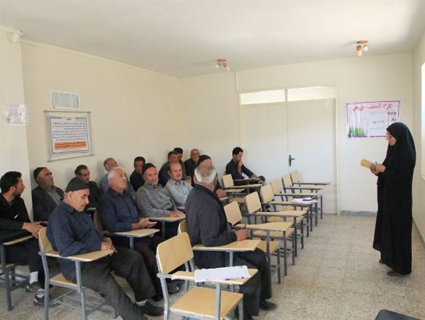 برگزاری دوره آموزشی و کارگاه ترویجی کشت گندم در اردل