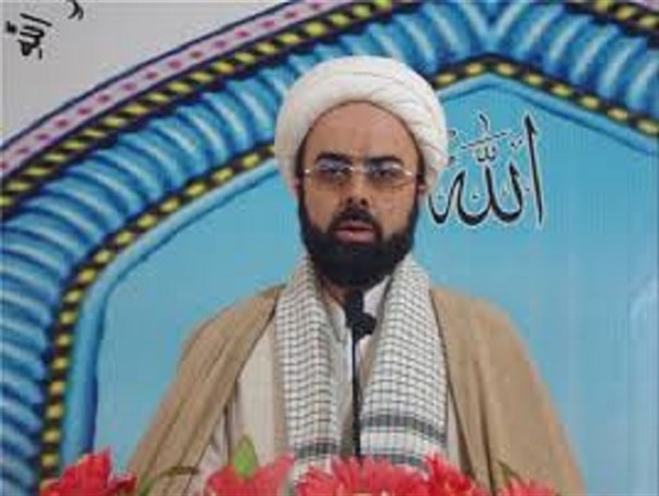 مسئولین کشور مواظب جریان نفوذ دشمن باشند