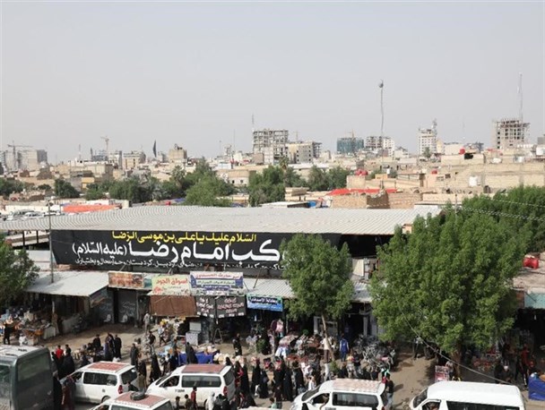 اطعام روزانه ۸۰۰۰نفر در شهر کربلا توسط آستان قدس