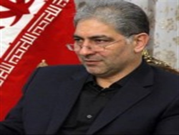 می‌خواهیم استان را با کمک دلسوزان انقلاب اداره کنیم
