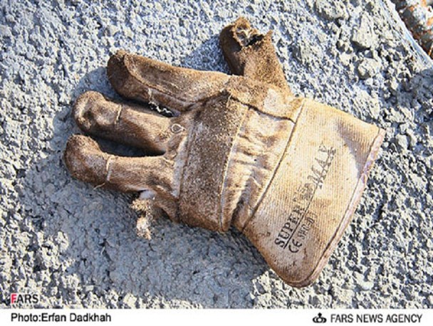 "کارگر"؛ اسم با مسمّایی است/ دخترم حقت را خوردند/ چرا فکری به حال قراردادهای سفید نمی کنید؟!