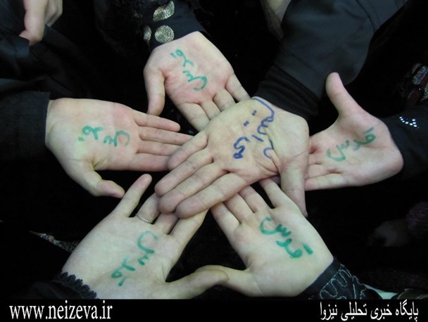 دست ها "قدس می آییم" را نقش زدند/ تصاویر
