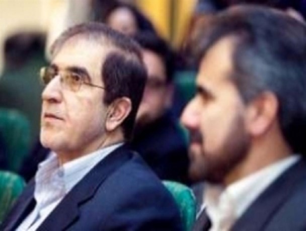 اتومبیل استانداری کرمانشاه همچنان زیر پای استاندار معزول؟ / از به "قار قار" افتادن حامیان رسانه ای بابادی تا کلید زدن تضعیف استاندار جدید