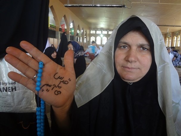 بانوان شرکت کننده در نماز جمعه یاسوج به کمپین جهانی (قدس می آییم) پیوستند + تصاویر