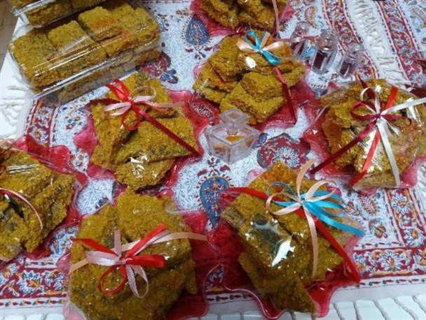 بانوی کارآفرین کمیجانی؛ از تولید خانگی تا ایجاد تعاونی و درآمد آفرینی برای دیگران+تصاویر