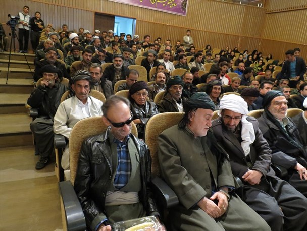 آیین تجلیل از مفاخر شهرستان سروآباد برگزار شد