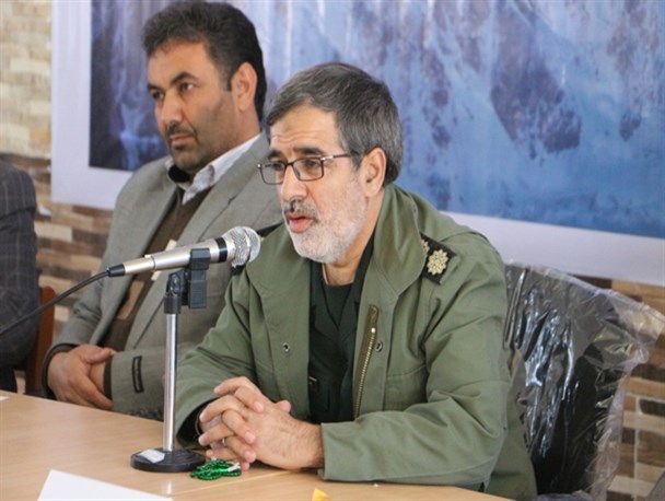 روحیه بسیجی، ایثارگری و توان نظامی، سایه جنگ را از کشور دور کرد/بسیجیان توجیه گر و سهم خواه از انقلاب نیستند