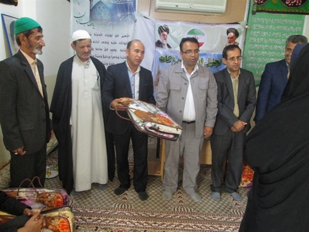 از فعالان زکات شهر خورموج تجلیل به بعمل آمد