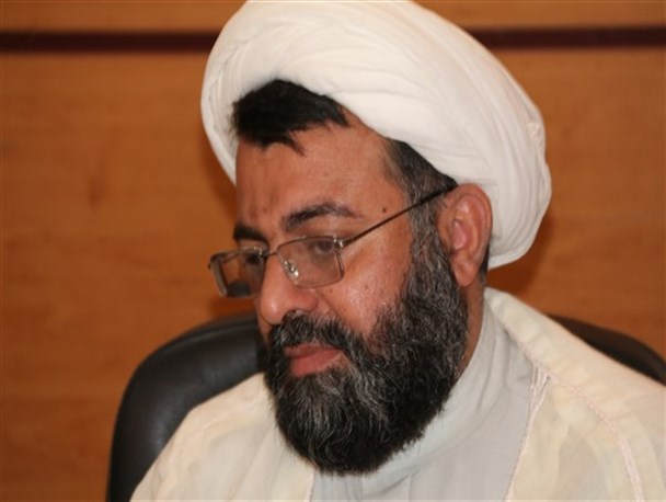 مسلم بودن عضو شورای شهر تاکید امام(ره) است/مطامع سیاسی؛ علت حمایت برخی ها برای ورود اقلیت‌ها به شورای شهر
