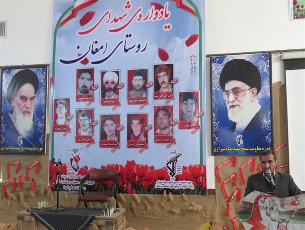 عقب ماندگی کشور به خاطر عمل نکردن به سخنان رهبری است