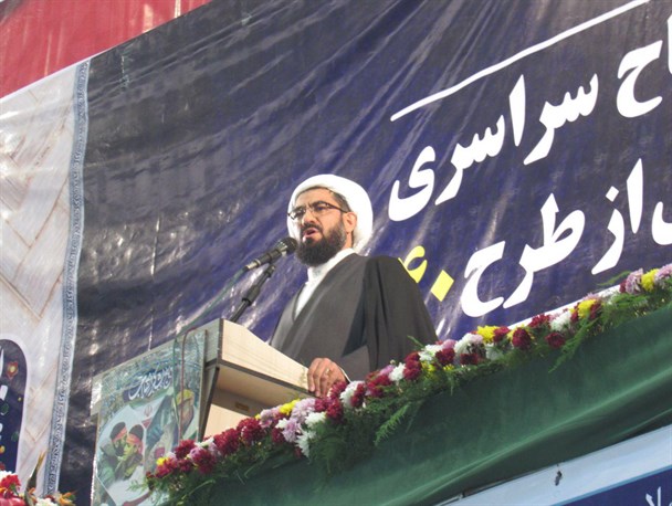 امروز بسیج در عرصه سازندگی و محرومیت زدایی فعالیت دارد