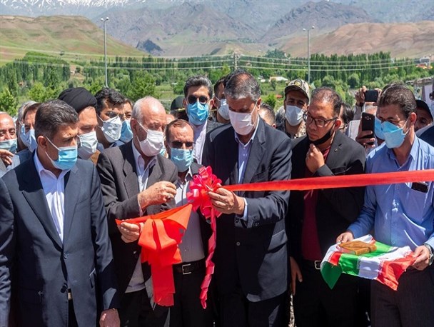 جاده ۴۵۰ میلیارد تومانی هشتگرد ـ طالقان؛ بدون برق، اورژانس و مخابرات!