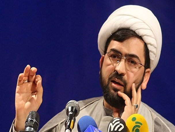 شعارهای انقلابی در دولت کمرنگ شده است/ بانیان دهکده جهانی محکوم شده‌اند