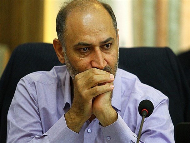 مسئولین با خدمت مضاعف به مردم حماسه نهم دی ماه را پاس بدارند