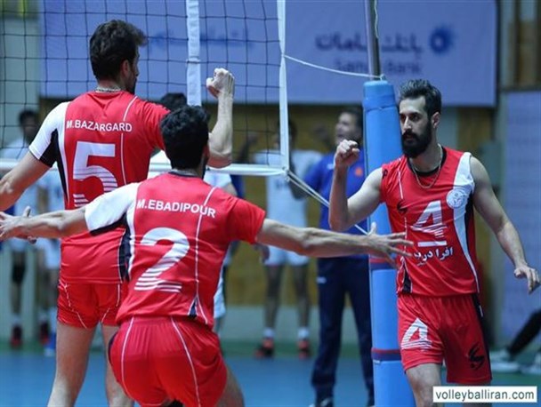 برد شهرداری در روز قهر تماشاگران شهر عشاق والیبال