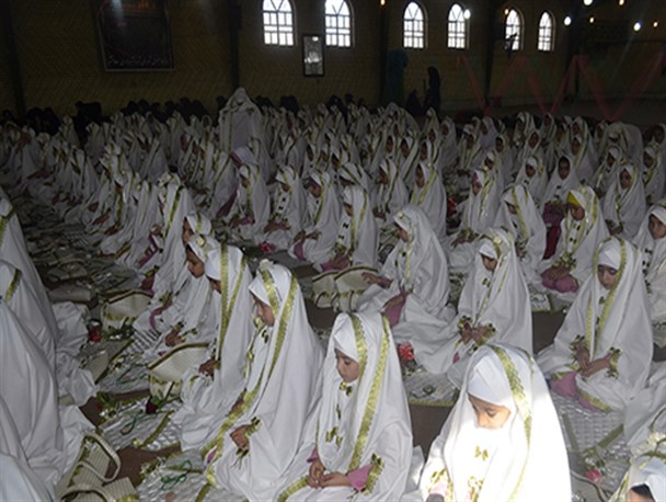 عکس: جشن تکلیف دختران دانش آموز پاسارگادی