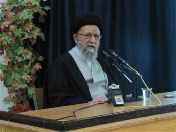 سواد دریچه بروز استعدادها است/ نباید انتظار اشتغال در استان داشت