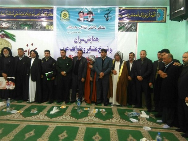 نشست صمیمی فرمانده سپاه باوی با سران طوایف و عشایر